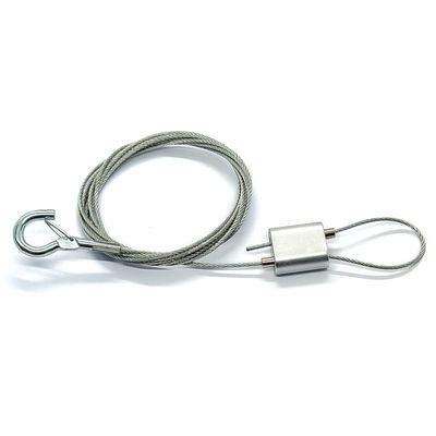 گیره حلقه‌ای UrbanTrapeze برای نصب سیستم چراغ آویز پنل لامپ