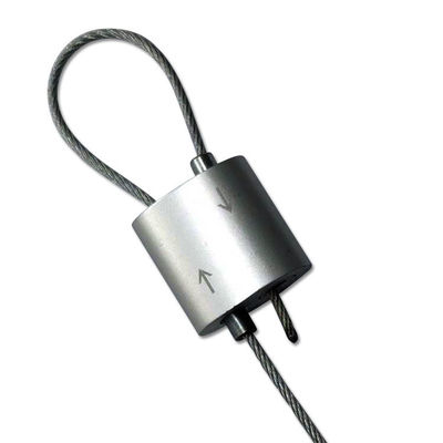 گیره حلقه ای کابل دوتایی از جنس استنلس استیل با بار شکست 300 نیوتن برای سیستم های آویز و روشنایی